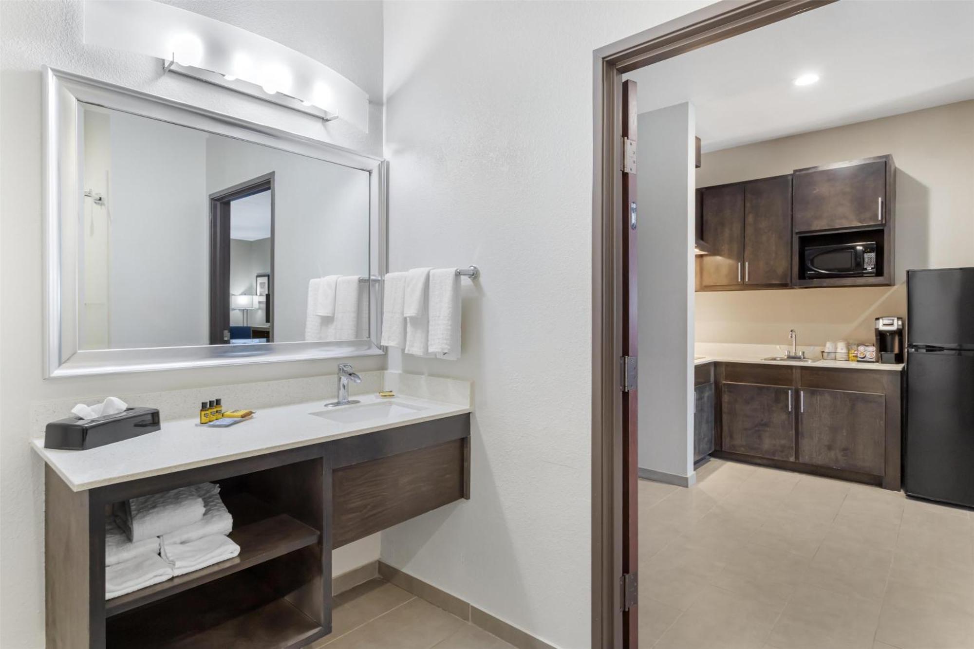 Best Western Plus Waller Hotel Dış mekan fotoğraf